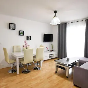 Appartement T3 Parking A 5 Minutes A Pied Du Stade Velodrome, Marseille
