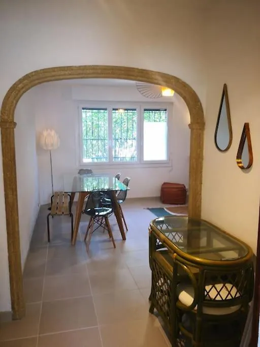 Appartement Hebergement 4 Pieces A Marseille Pres Du Velodrome