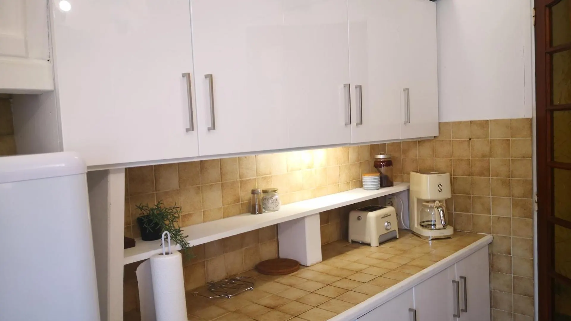Appartement Hebergement 4 Pieces A Marseille Pres Du Velodrome